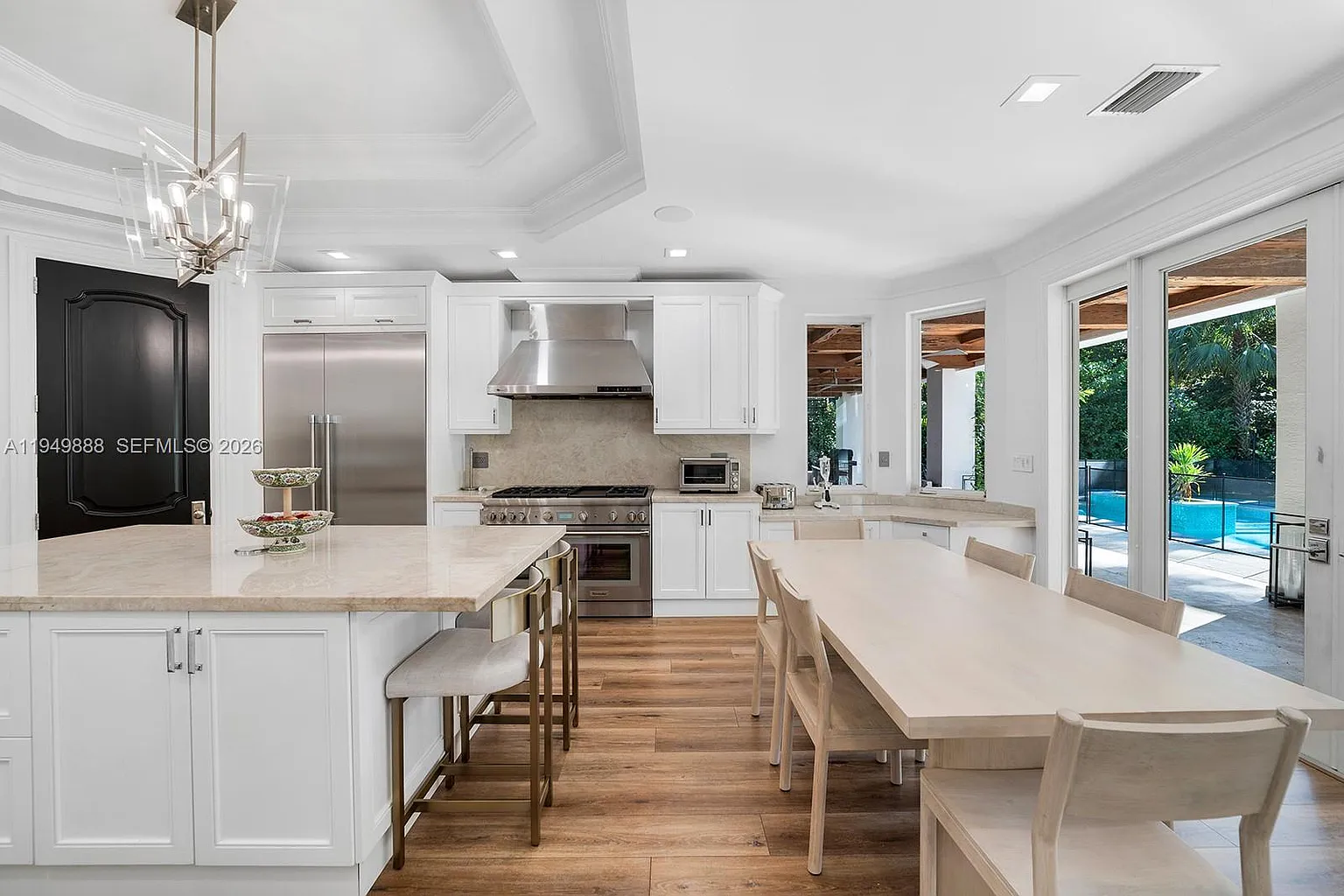 House for sale in Miami - Beachfront