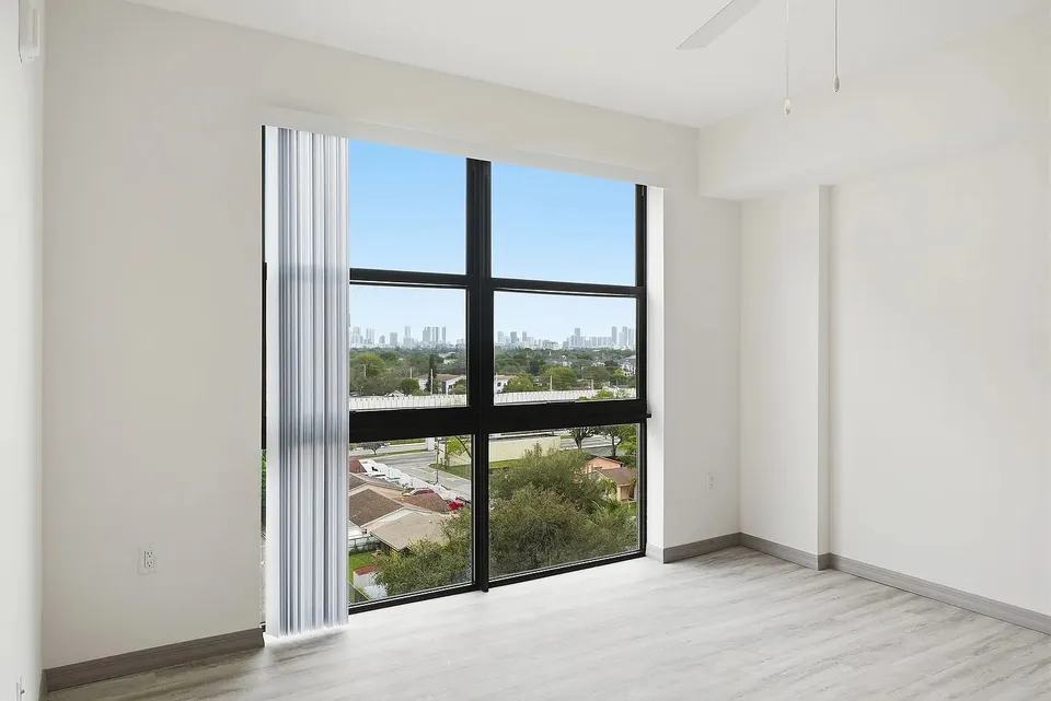 Flat for rent in Acropolis