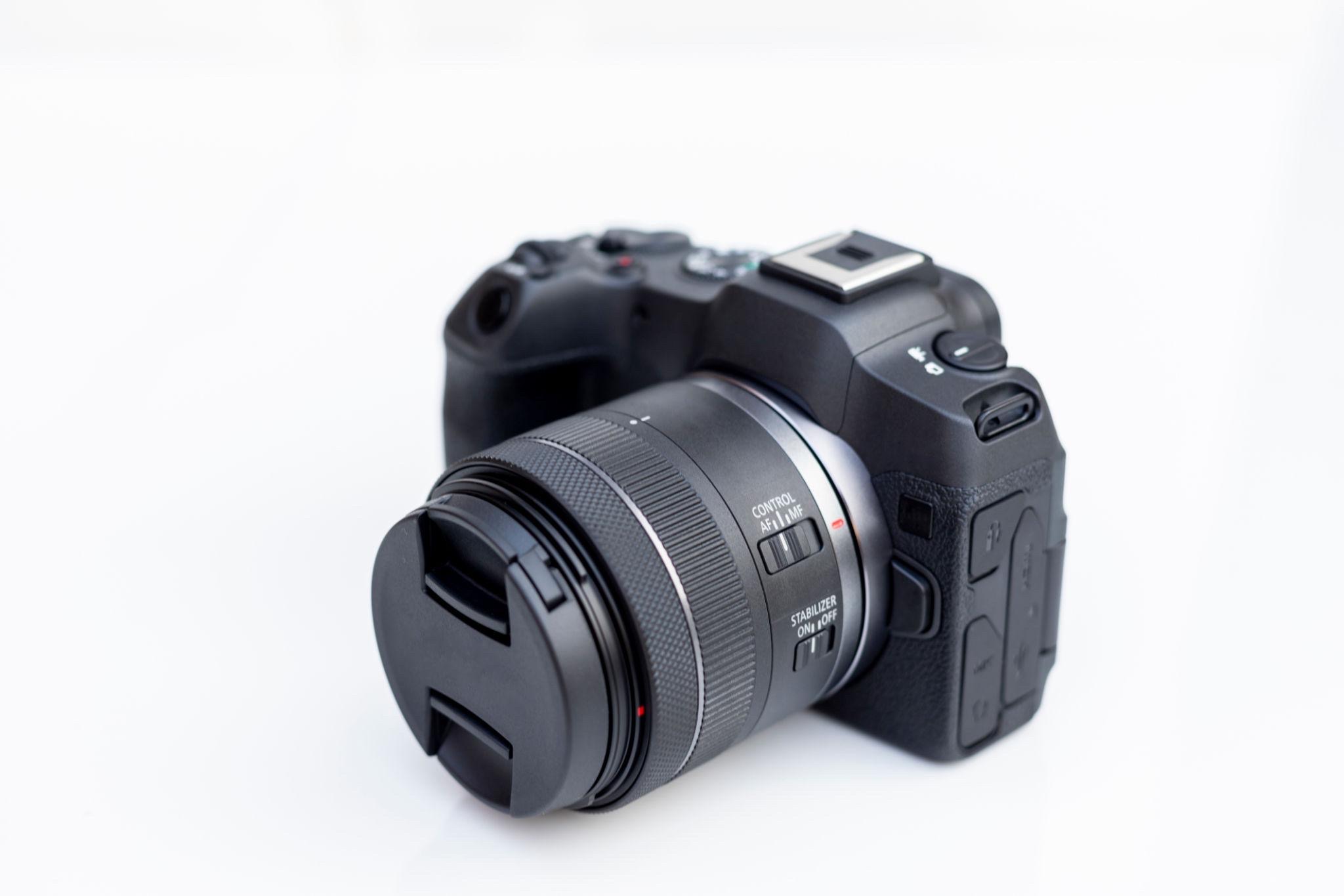 Digital Cameras for Sale | DSLR, Mirrorless & Compact Camera in Nicosia